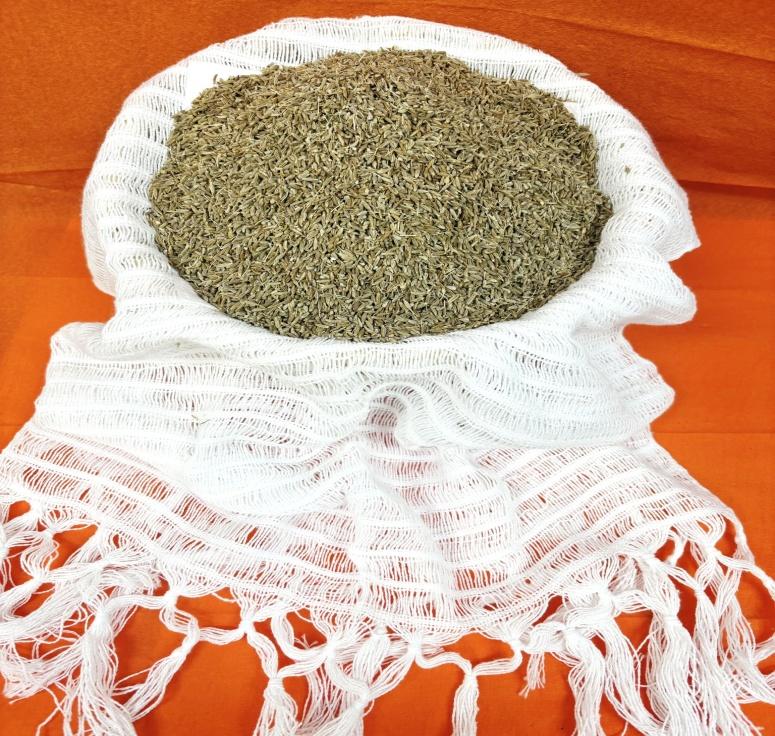 Whole Cumin Seeds (Comino Entero)