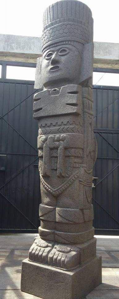 Gigante de Tula 3.10m