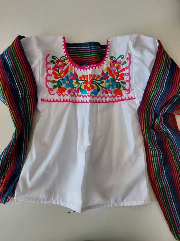 Mexican Puebla Blouse and Cotton with Silk Embroidery - Image 4