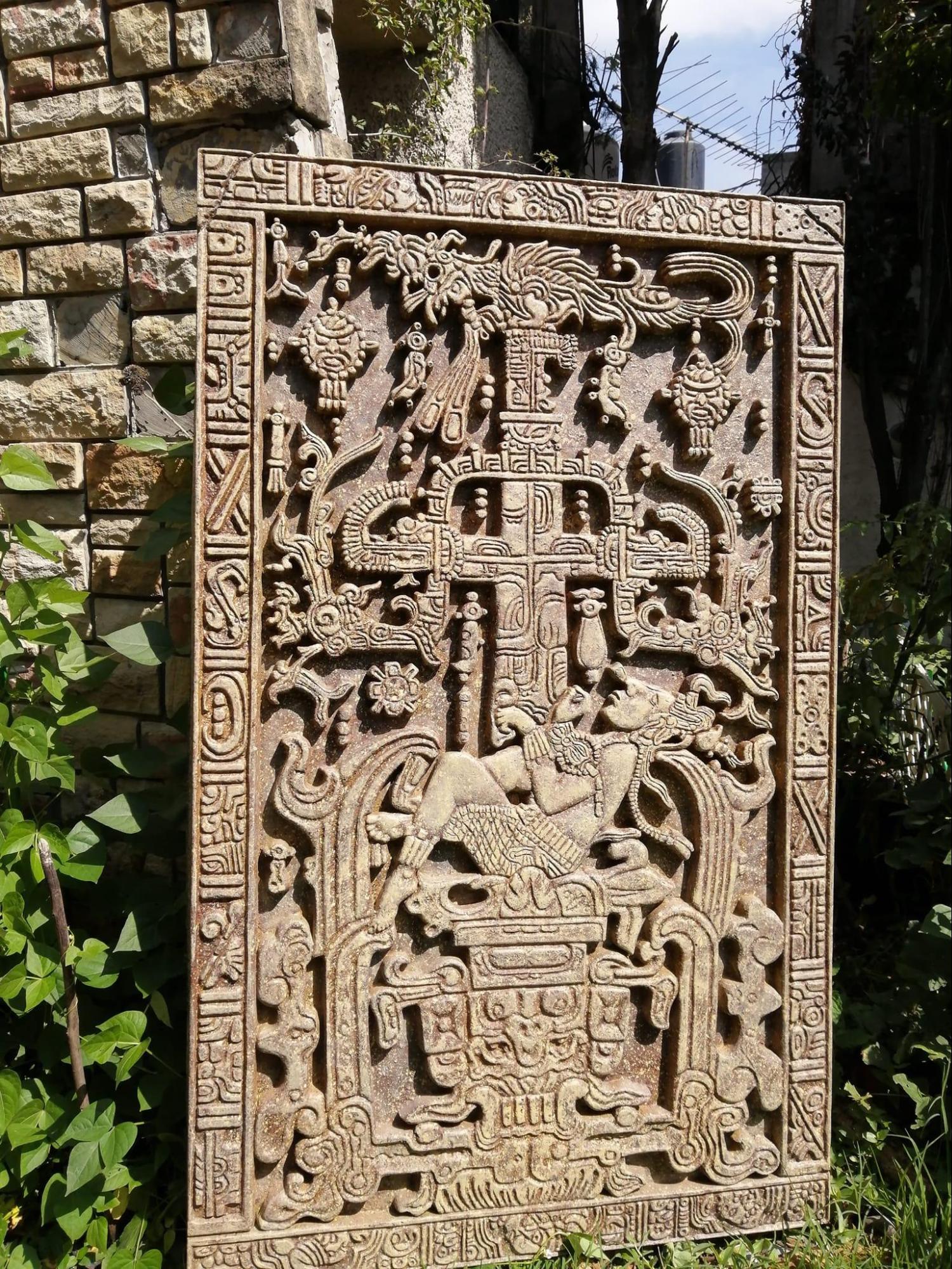 Pakal's Tombstone 1.95m